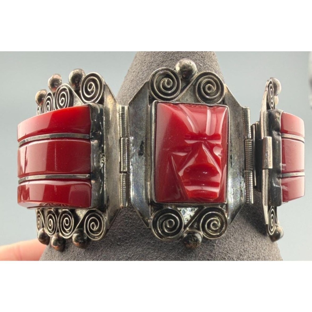 Vintage Mexican Sterling Silver Bracelet Panel Link Carved Red Mask Motif 7.5"